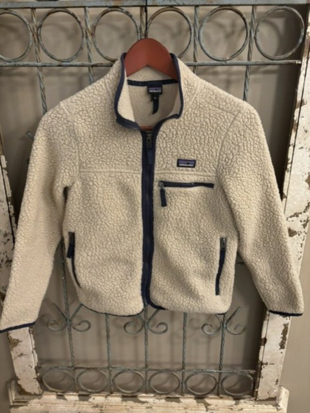 Patagonia Women's Full Zip Jacket Ivory Stand-Up Collar Size Medium (10)